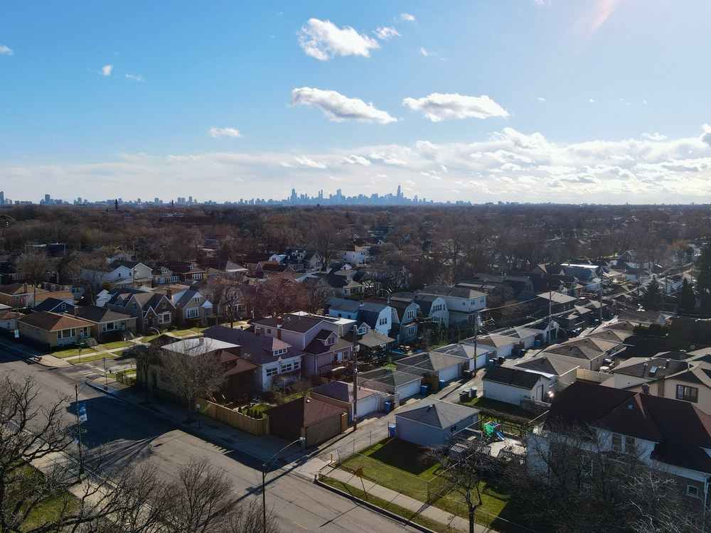 The ultimate guide for moving into Albany Park.