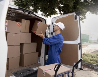 loading moving truck