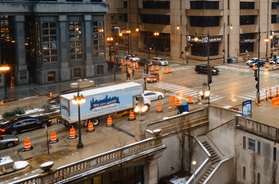 apartment moving in downtown chicago