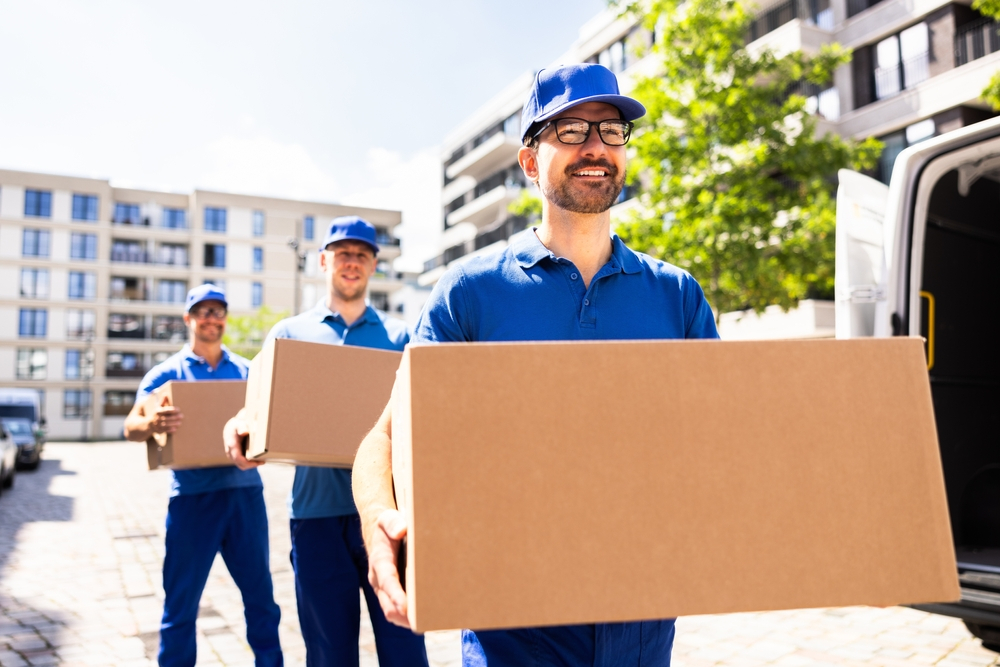 Hire the best-rated local movers in Chicago.