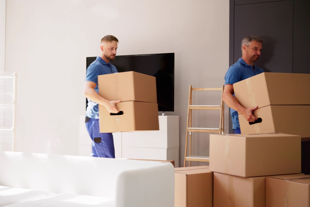 Full-service movers simplify interstate moves.