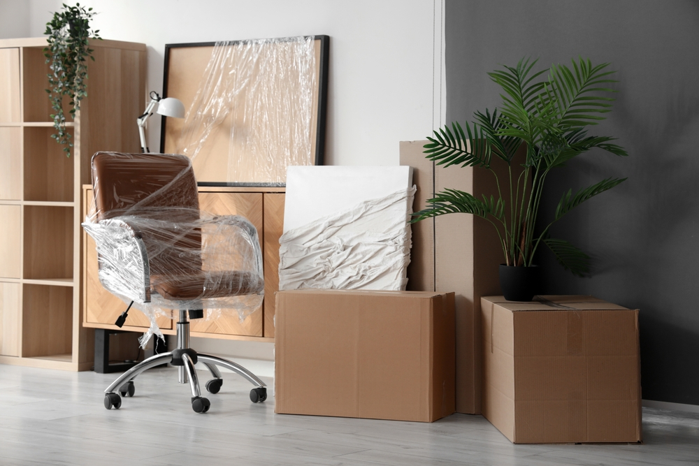 Benefits of hiring professionals for an office move.